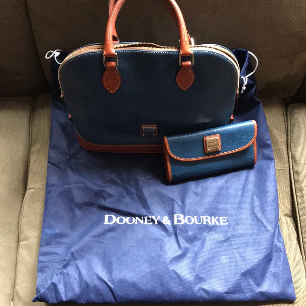 Dooney & Bourke purse with bag and matching wallet